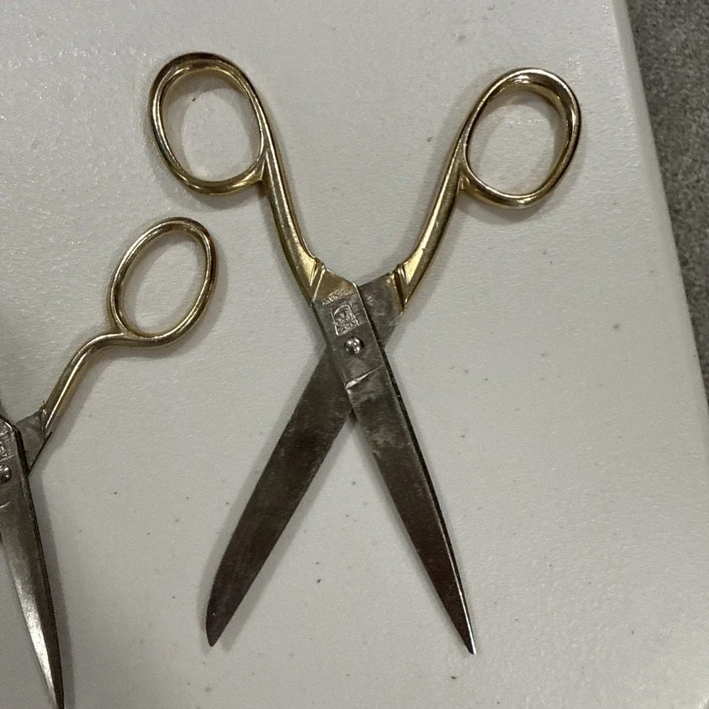 Germany Scissors Set of 4 Pairs Hallmarked‎ with Two Palm Trees Vintage 1950s